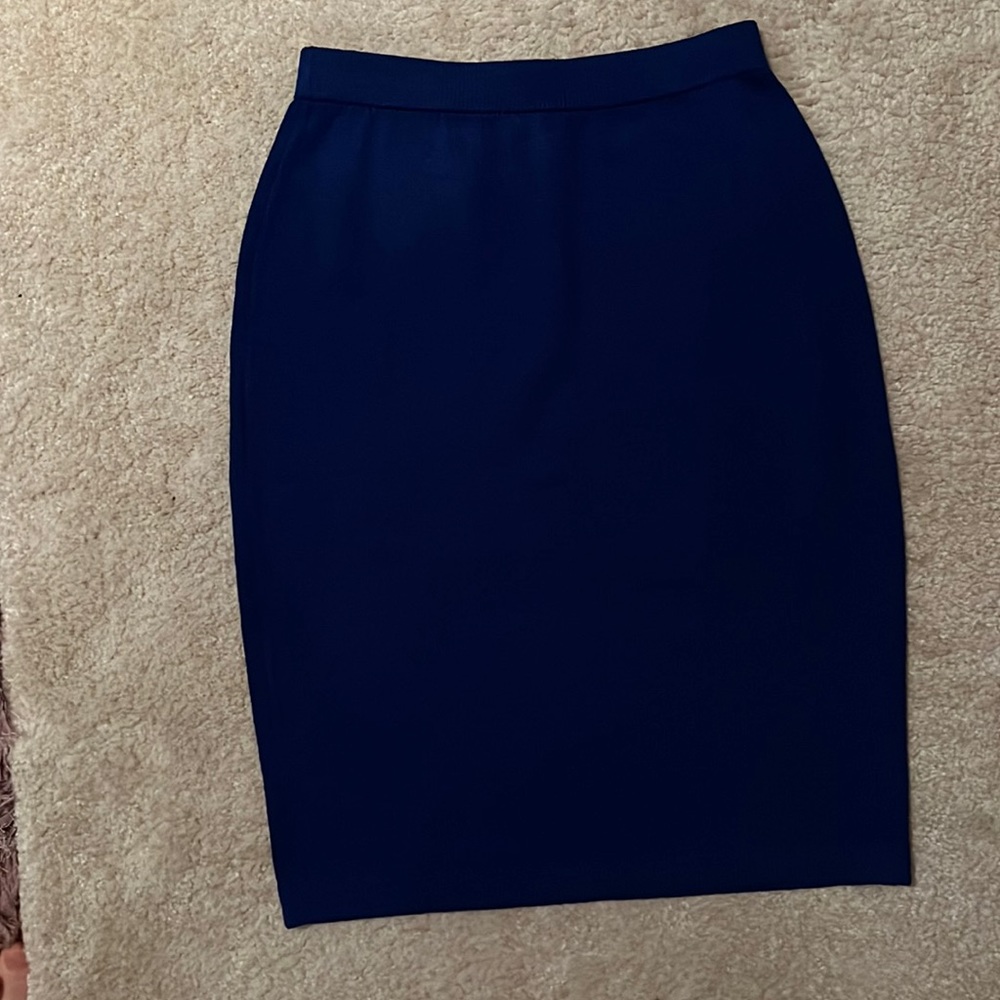 St. John skirt Royal blue size 2